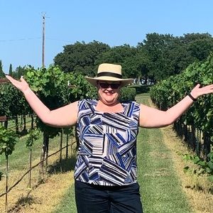 Meet your Posher, Kelly